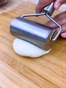 Penggilas Adonan Stainless Untuk Bakpao Pangsit & Kue Ergonomis & Praktis Roll Perata Adonan