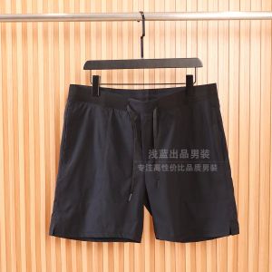Quick Dry Breathable Water Resistant Summer Outdoor Sports 7 Inch Training Shorts Straight Leg Casual Pants for Young Men