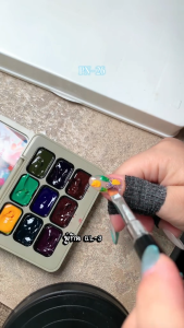 ROHWXY ตลับสีทาเล็บเจลแบบ 9 สี ตลับแยกส่วนได้สีสวย เม็ดสีชัด พกพาง่าย สวยหรูไม่ซ้ำใคร