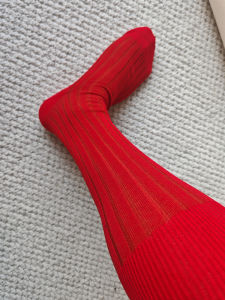 2024 New Mens Knee-high Socks Silk Cotton No-cuff Suit Shoes Socks Red Striped Moisture-wicking High-tube Cotton Underwear