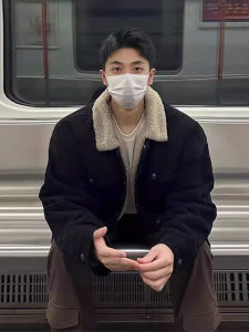 Lamb Velvet Collar Thickened Fleece Black Denim Jacket Men Winter Warm Workwear Cotton Jacket American Retro Stacked Jacket