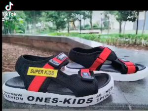 SUPERKIDS Sepatu Sandal Anak Import Ukuran 27-36 Usia 4-9 Tahun