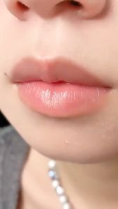 Bibir hitam jadi pink lip scrub exfoliate dead skin remover moisturizing Dragon Blood Tree Dracaena bubble lip treatment bibir gelap untuk bibir gelap pemerah bibir lip mask pelembab bibir lip mask merahkan bibir hitam emina lip mask for dark lip 唇膜