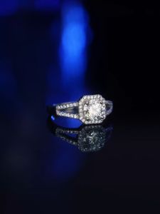 LOVETIA Cincin Moissanite Square 1.0 Ct Sertifikat GRA BTJZ023
