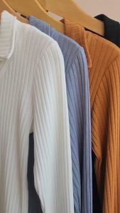 4873 Dina Collar V Long Sleeves Rib Knit Top