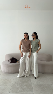 Clouwny Vanda Knit Top Atasan Vneck Wanita Premium Knit Korean Look Fit to XXL