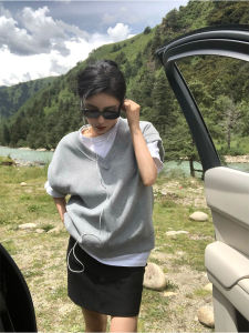 Caozili Street Style Grey Loose Lazy Style Vest V-Necked Sleeveless TopSpring Autumn Suitable for Men And Women Versatile Shirt