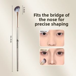 MONLEYTA | Animal Hair Makeup Brush Fan Shape Nose Shadow Highlighter Shadow Contour Brush Side Head Highlighting Shadow Blending Brush