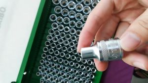 Mata Sok 8mm & Kunci Shock 1/2\" Teknik Menggunakan Aksesoris Kunci Shock