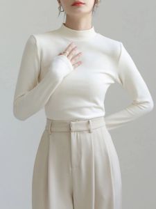 เสื้อยืดคอตั้งทรงสลิมฟิตสำหรับผู้หญิง เสื้อเชิ้ตผ้าเดอร์โมนิคสีพื้นสไตล์เกาหลี ทรงเข้ารูป แขนยาว ปกติ