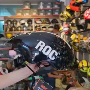 Mũ bảo hiểm thể thao chính hãng ROC R16 màu đen trắng sọc trắng siêu đẹp