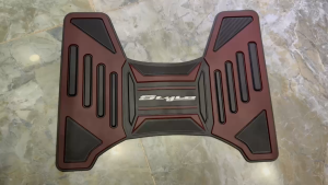 Thảm lót chân người điều khiển xe điện HD Stylo 160 bằng cao su dày đủ màu bắt mắt