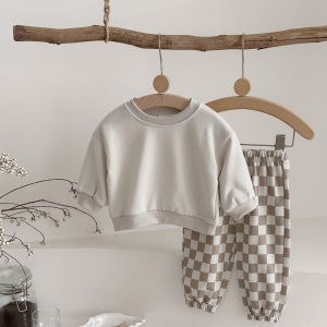 ฤดูใบไม้ร่วงแฟชั่นทารกแรกเกิดเด็กทารกเด็กหญิงเสื้อผ้าชุดสบายสีทึบแขนยาว + รูปแบบกระดานหมากรุกกางเกง 2 ชิ้น/เซ็ต