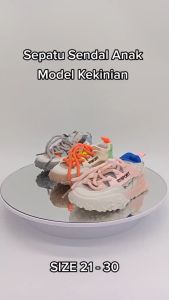 Sepatu Sandal Anak Import RYSPORT Motif Elegan Gaya Sportif