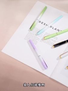 Hero | Hero 9399: Gradient Fountain Pen with Posture-Correcting Grip for Young Learners.