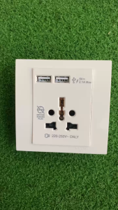 Bộ KB42616USB ổ cắm đa năng và sạc USB đôi Schneider màu trắng