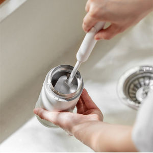 แปรงแก้วแบบยาวพลาสติกสำหรับใช้ในครัวเรือน ด้ามจับยาว ขนแปรงผ้าไนลอน ทำความสะอาดครีมชา ใช้งานง่าย สะดวกสบาย ทำความสะอาดอย่างละเอียด