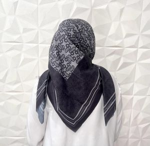 READY STOCK!! KUMPULAN HIJAB-HIJAB BEST SELLER 2023/HIJAB VOAL PREMIUM MOTIF VIRAL BULAN INI/JILBAB