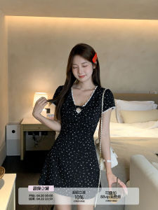 Đầm Dáng A Vòng Cổ V In Hoa Giúp Gọn Gàng Cho Mùa Hè