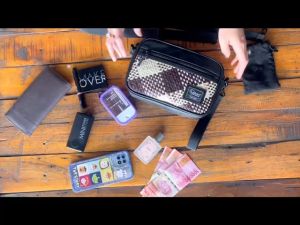 Lubie Clutch Berkualitas Tinggi & Aksesori Wanita Desain Ethnic