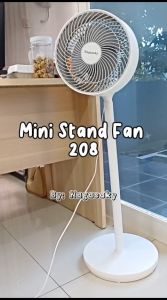 Kipas Angin Nagasaky Berdiri / Sirkulasi Udara Serbaguna NG-208