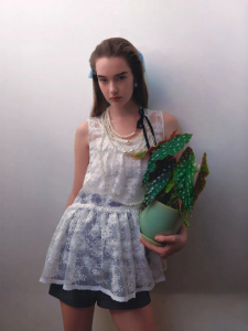 AIVEI | Romantic French Lace Sleeveless Embroidery Top