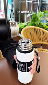 （不锈钢保温杯）Thermos bottle 600ml-1500ml 316 stainless steel thermos flask Tumbler thermos cup Heat and cold resistant water bottle（保温杯）