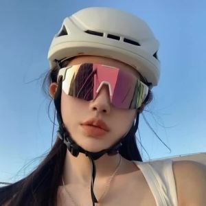 Neutral Sports Lightweight All Inclusive Protective Glasses Suitable for Sports and Outdoor Activities