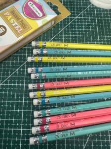 ดินสอไม้ ดินสอดำ HB Master Art สลักชื่อฟรี (12ด้าม/กล่อง)