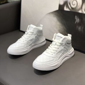 รองเท้าผู้ชายส้นสูง รองเท้าลำลอง สไตล์เกาหลี รองเท้าผ้าใบแบบสวม ส้นหนา รองเท้าผ้าใบสีขาว รองเท้าผู้ชาย ฤดูใบไม้ผลิและฤดูใบไม้ร่วง