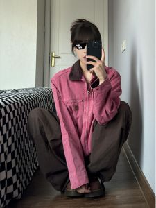 แจ็คเก็ตยีนส์คอปกสั้นทรงหลวมสไตล์อเมริกันย้อนยุคสำหรับผู้ชาย แจ็คเก็ตฤดูใบไม้ร่วงสีชมพูม่วง แจ็คเก็ตทำงานสไตล์ดั้งเดิม Cleanfit Detroit