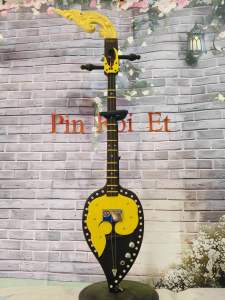 พิณโปร่งไฟฟ้าทรงโบราณไม้แต้ดำไม่ต่อคอ 2สาย 12เฟรต พร้อมหัวกนกหางหงษ์ ใส่ลูกบิดพลาง