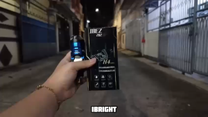 IBEZ 202 - Lampu utama H4 LED Blue Lens