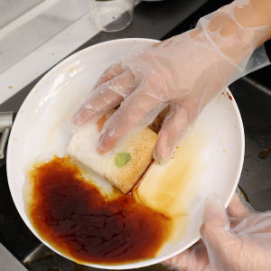 【On Sale】20Pairs Disposable Gloves Eco-friendly High Quality Disposable Plastic Gloves