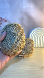 Tali Rami 1 ROL 50 METER Goni Jerami Jute Craft Gulungan Polos Peralatan Kreatif Edukasi Kerajinan Tangan Perlengkapan Pesta Ulang Tahun Pernikanan Ikat Kado Pengikat Barang Hiasan Dinding Kesenian GROSIR PRAKARYA Seni Berkualitas Malang
