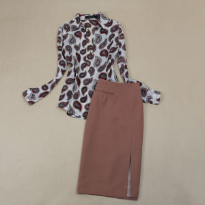 ชุดเสื้อเชิ้ตแขนยาวลายดอกไม้สไตล์เกาหลีแฟชั่นฤดูใบไม้ผลิและฤดูร้อนสำหรับผู้หญิงวัย 25-35 ปี ชุดทำงานผ้าโพลีเอสเตอร์