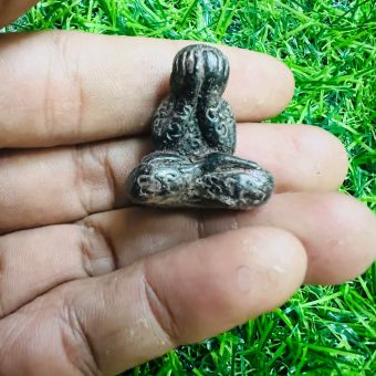 รูปจากผู้ขายบน Lazada: พระปิดตาหลวงปู่สุข งานกะลาตาเดียว ของเเท้ ตั้งราคา ฿69 ขายแล้ว 59 ชิ้น