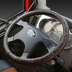 ฝาครอบพวงมาลัยรถยนต์หนังสำหรับรถบรรทุกรถบัสขนาดใหญ่สวมใส่ได้แบบสากลเส้นผ่านศูนย์กลาง 40-50 ซมโฟร์ซีซั่นส์เหมาะสำหรับ