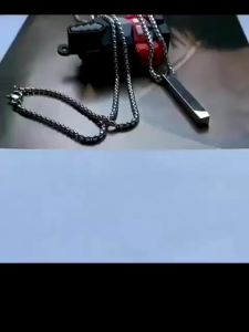 kaLung titanium persegi pria wanita liontin kotak rantai tambang anti luntur
