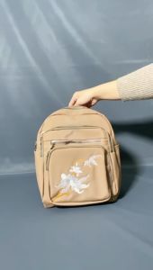 TURUN HARGA PROMO BARU HARI INI / Tas Ransel Wanita Waterproof Terbaru 2025 / Bahan Nylon Tas Korea Style / Tas Sekolah Cewek / Tas Waterproof Kekinian 2025 Ransel Perjalanan Sederhana Wanita Gaya Korea kekinian tas bacpack bahu wabita 2025