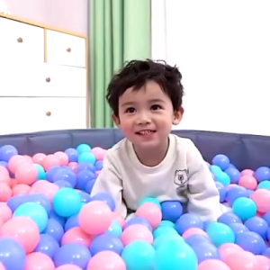 【50/100/150/200PCS】 Colorful Soft Play Balls – Thickened Ocean Balls for Baby Playpen Kiddie Pool Ball Pit & Tent – Durable Non-Toxic Plastic Crush-Proof Wave Balls for Toddlers