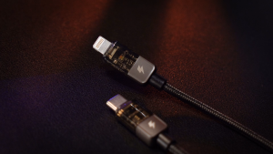 MCDODO Auto Power Off 36W Type-C to Lightning Transparent Data Cable  1.2m