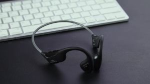 R8 Bone Conduction Headphone Wireless Bluetooth 5.3 Waterproof Sports Headset with Mic for Gaming Workouts Running Driving