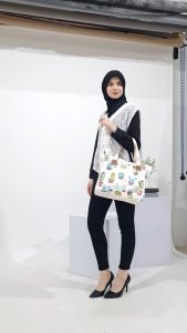Carravelle Store tote bag kanvas / tas wanita totebag risleting bisa custom sablon
