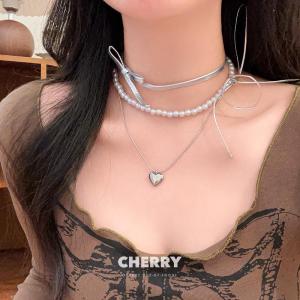 สร้อยคอไข่มุกผูกโบว์ผีเสื้อแบบผูกโบว์รูปหัวใจสำหรับผู้หญิงสไตล์เกาหลี สร้อยคอแบบชั้นใน โซ่กระดูกไหปลาร้า โซ่เสื้อกันหนาว โซ่คอสั้น โซ่คอยาว