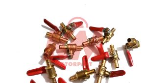 Kran Bensin Motor Universal Kuningan Ukuran 1/4