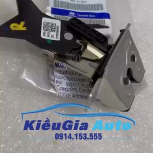 Ổ khóa ngậm cốp hậu Hyundai i10 2021 2022 81800K6000 Chính hãng