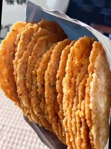 Handmade Non-Fried Mustard Green Dried Vegetable Rice Crisp Healthy Tasty