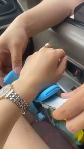 Babymommy👶Anti-Lost Strap Rope Locked Children Safety Wristband 360 Degree Reflective Bracelet Belt Tali Anti Hilang