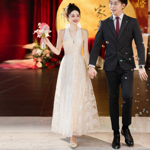 Elegant Lace Wedding Dress with Halterneck and Backless Design Vintage Style for Women Age 18-25 Fabric Mid-Waist A-Line Skirt